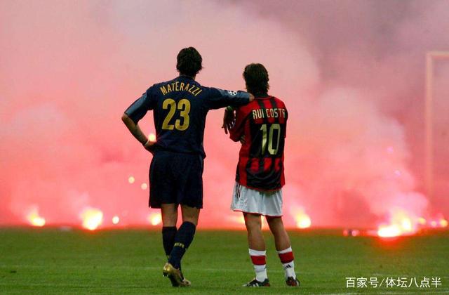 曼联因巴塞罗那关注而面临挑战，加布里埃尔被多家俱乐部关注，但曼联尽力留住他。（巴塞罗那关注加剧曼联压力：加布里埃尔成多队目标，曼联全力挽留）