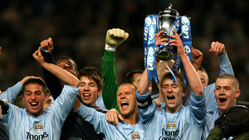 罗马转会受阻，迪巴拉不开心，佩莱格里尼在内，多人伤病成疑（罗马引援受挫，迪巴拉不满，佩莱格里尼等多将伤情存疑）