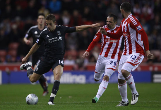 克罗斯评历史最佳11人：C罗左边锋，梅西前腰，马尔蒂尼入选（克罗斯评选史上最佳11人：C罗踢左翼，梅西任前腰，马尔蒂尼在列）