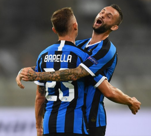 欧联杯：贝尔格莱德游击表现不理想，AEK拉纳卡占据晋级先机（欧联杯：贝尔格莱德游击状态欠佳，AEK拉纳卡掌握出线主动）