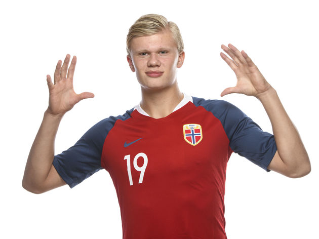 队报：南野拓实预计赛季报销，将错过2026世界杯（队报：南野拓实恐因伤赛季报销，或缺席2026年世界杯）