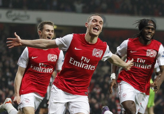 北京国安足协杯夺冠，法比奥荣膺金靴，球员拼尽全力，彰显拼搏精神。（北京国安问鼎足协杯，法比奥夺金靴，众将拼尽全力诠释拼搏精神）