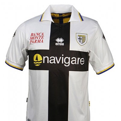 罗马靠稳健防守拿下胜利（稳固后防助罗马取胜）