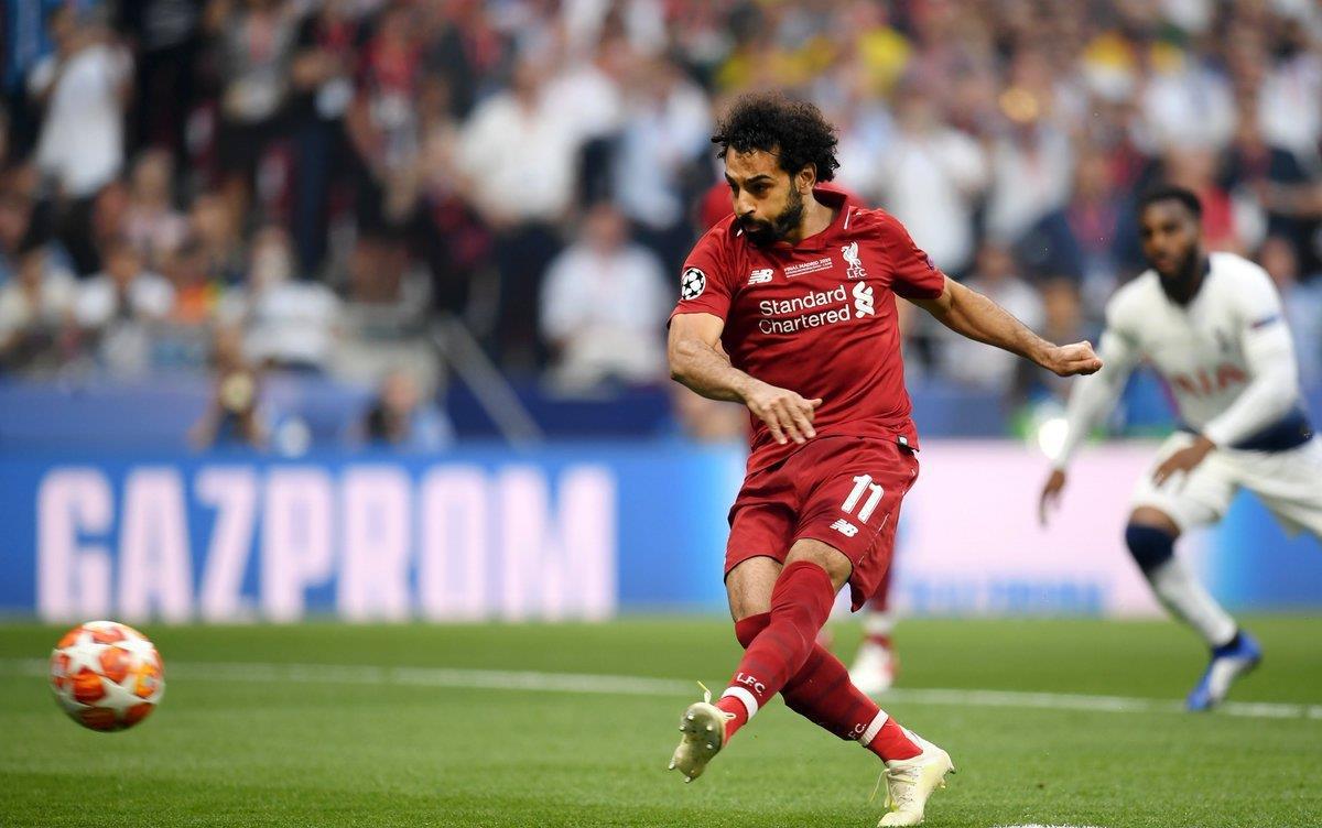 莱巴金娜创造优势后网前精彩一分