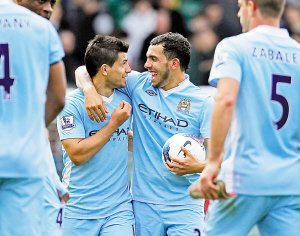 记者：世界杯抽签仪式开始前，大力神杯已经抵达华盛顿（世界杯抽签未启，大力神杯已抵达华盛顿）