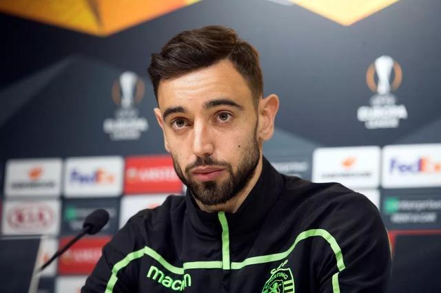 记者：德容因个人事务缺席对阵阿拉维斯的比赛（记者：德容因私事无缘与阿拉维斯之战）