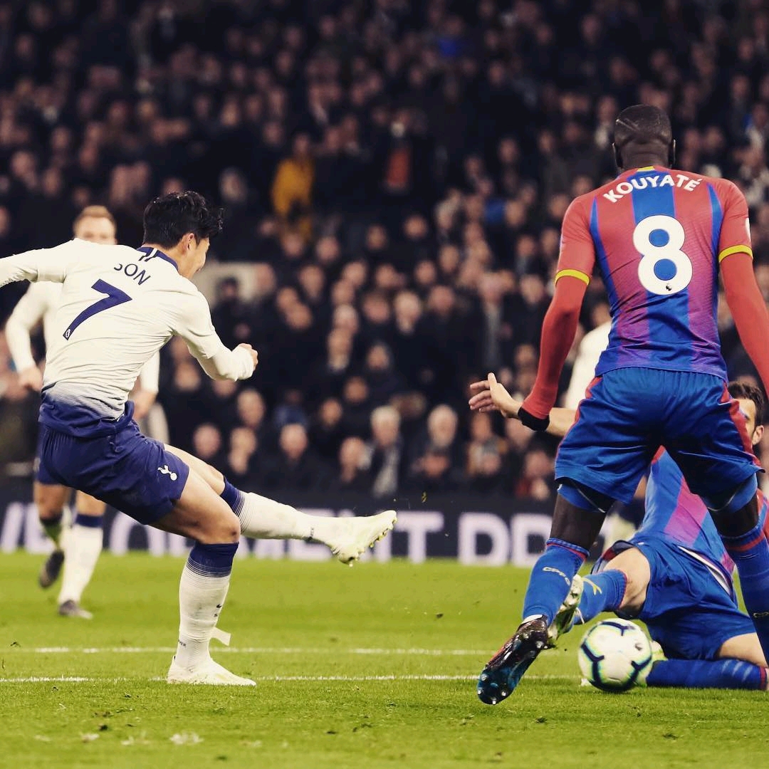 北京时间12月8日01：30，西甲联赛第15轮将迎来一场颇具看点的对决。（西甲第15轮焦点战将于北京时间12月8日01：30打响）